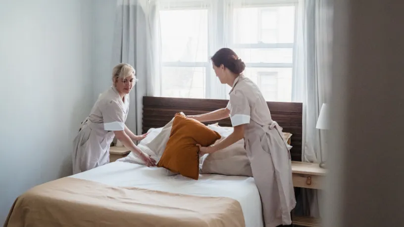 Administradora de Airbnb e Booking: quando vale a pena contratar?